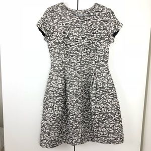 Eliza J / full front zipper shirt sleeve dress 8